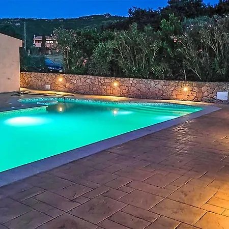 Nyaraló Kumahouse Costa Paradiso